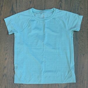 Light Green Short Sleeve Athletic Shirt